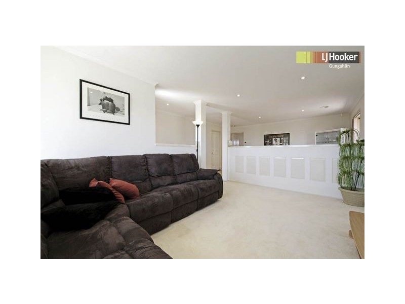 16 Bendora Crescent, Palmerston ACT 2913