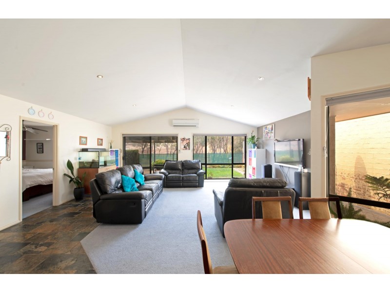 82 Wanderer Court, Amaroo ACT 2914