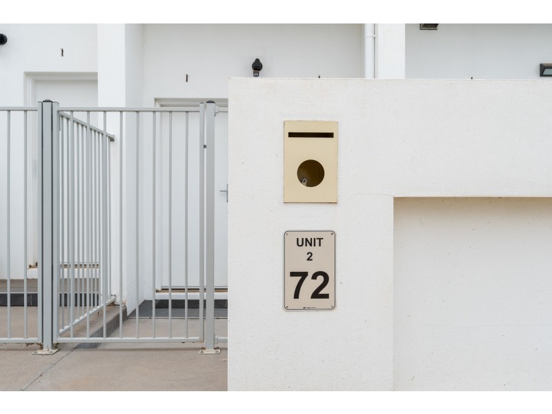 2/72 Henry Kendall Street, Franklin ACT 2913