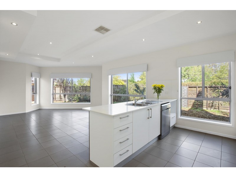 12/21 Francis Forde Boulevard, Forde ACT 2914