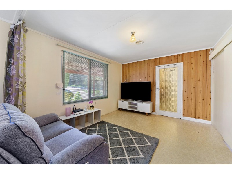 9 Glenorchy Street, Lyons ACT 2606