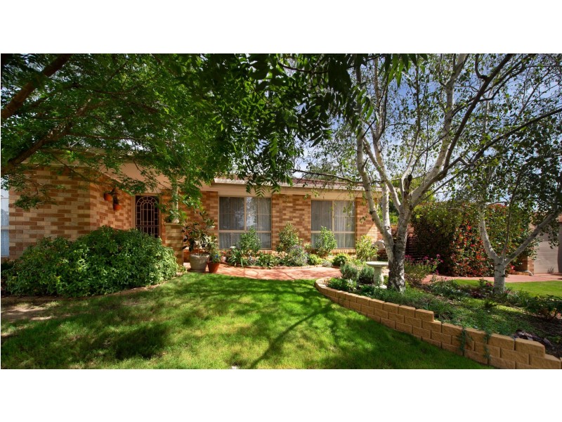 135 Wanganeen Avenue, Ngunnawal ACT 2913