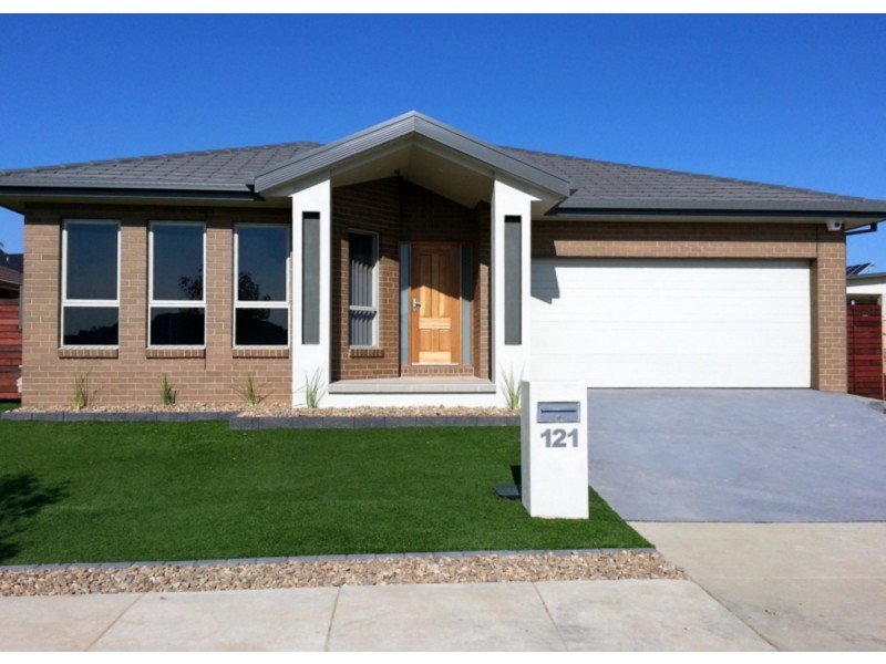 121 Bieundurry Street, Bonner ACT 2914