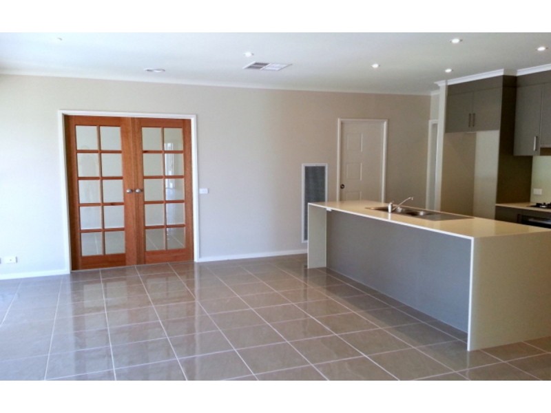 121 Bieundurry Street, Bonner ACT 2914