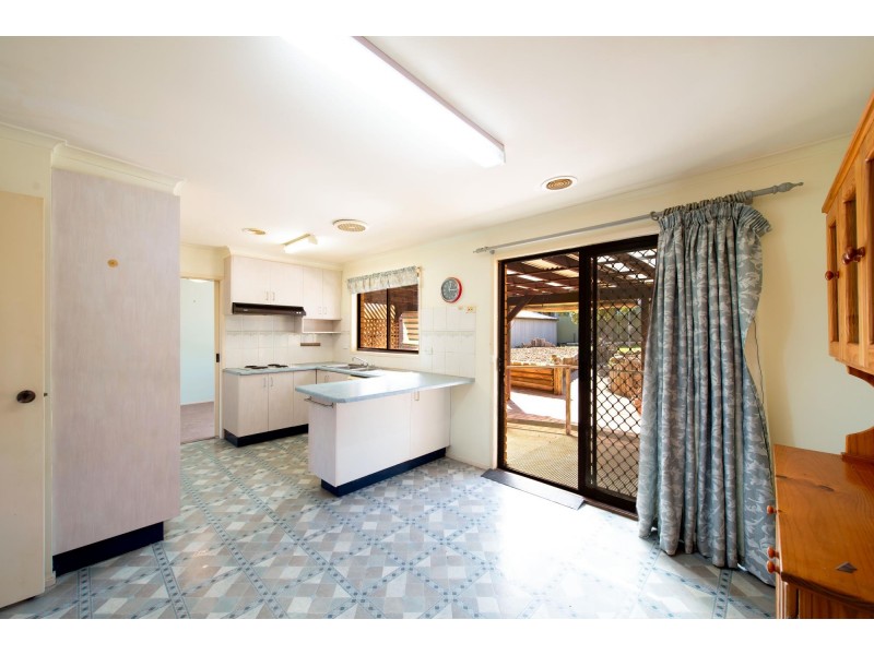 20 Yeo Crescent, Yass NSW 2582