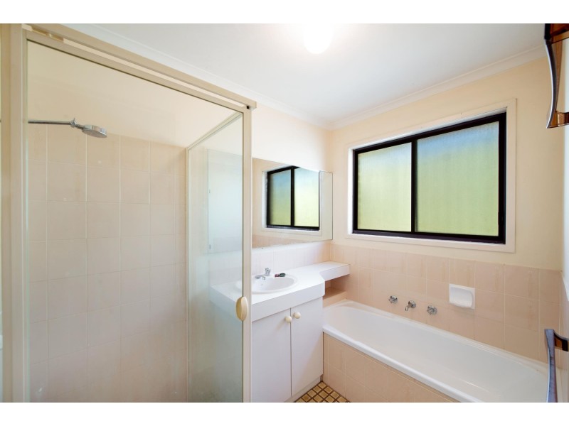 20 Yeo Crescent, Yass NSW 2582