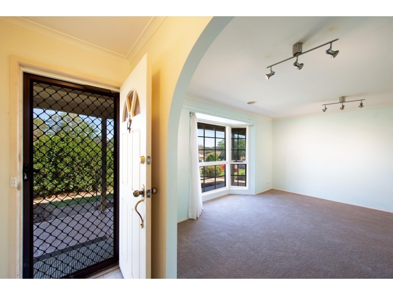 20 Yeo Crescent, Yass NSW 2582