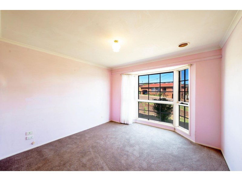 20 Yeo Crescent, Yass NSW 2582