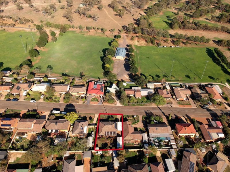 20 Yeo Crescent, Yass NSW 2582