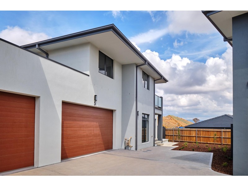 97 Lionel Rose Street, Holt ACT 2615