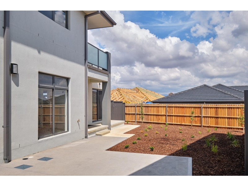 97 Lionel Rose Street, Holt ACT 2615