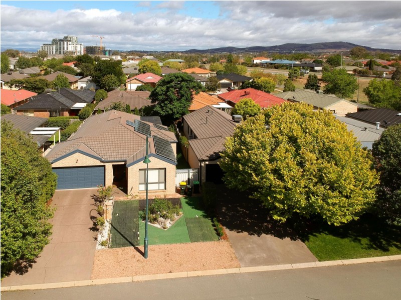 33 Cantamessa Avenue, Gungahlin ACT 2912