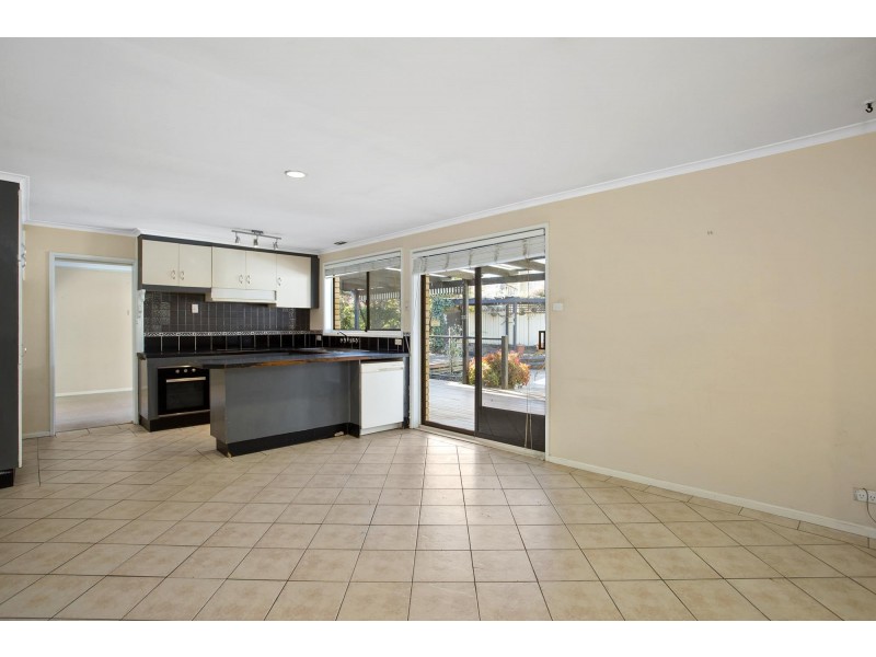 25 Ashkanasy Crescent, Evatt ACT 2617