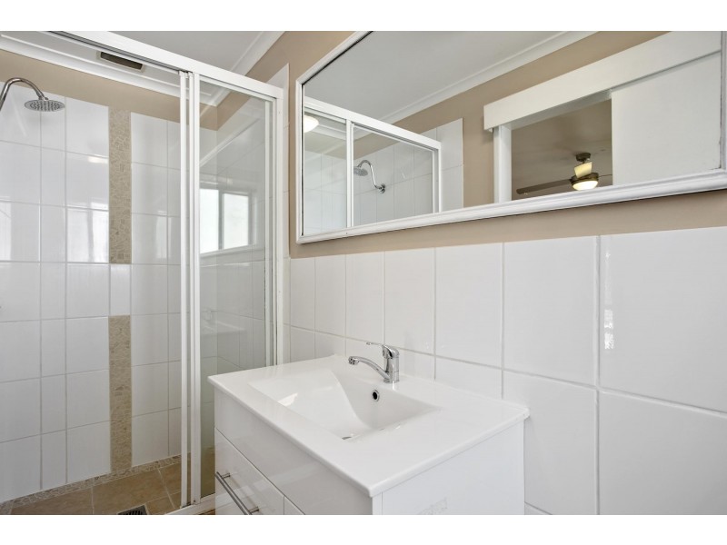 25 Ashkanasy Crescent, Evatt ACT 2617