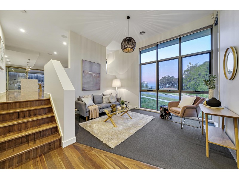 2 Timbs Street, Casey ACT 2913