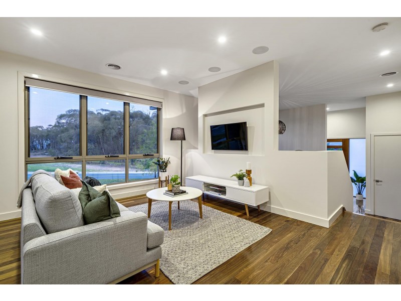 2 Timbs Street, Casey ACT 2913