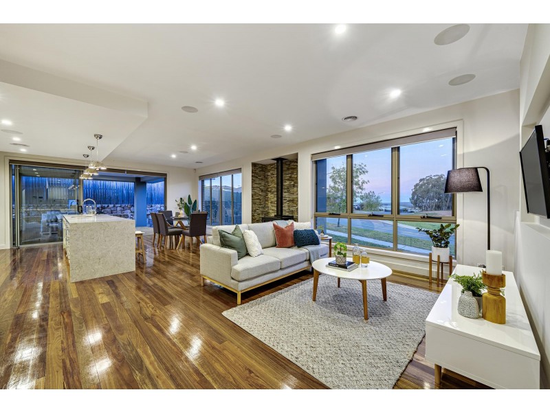 2 Timbs Street, Casey ACT 2913