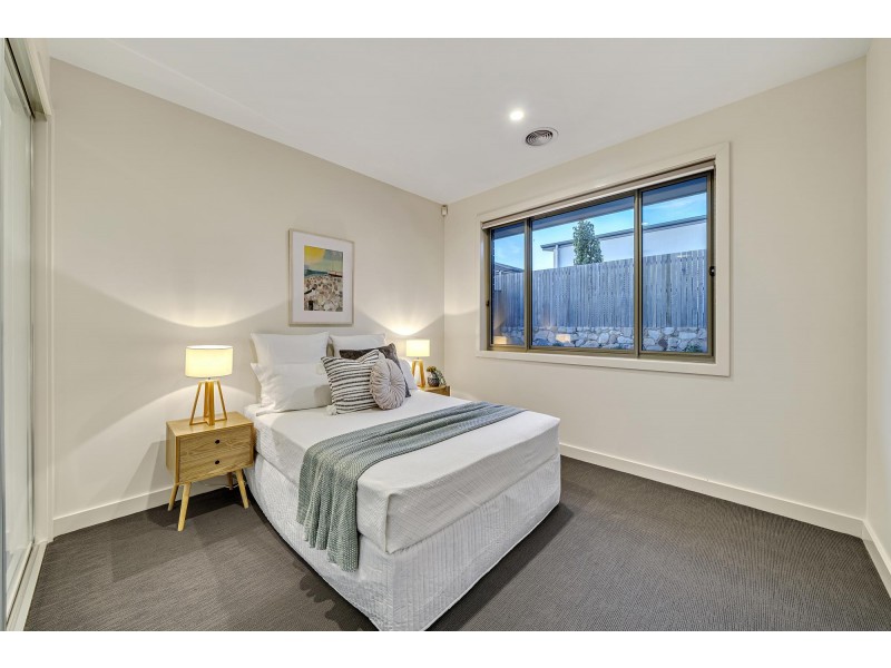 2 Timbs Street, Casey ACT 2913