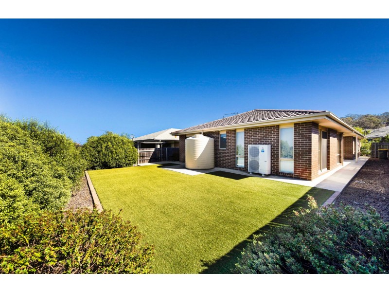 14 Walter Crocker Crescent, Casey ACT 2913