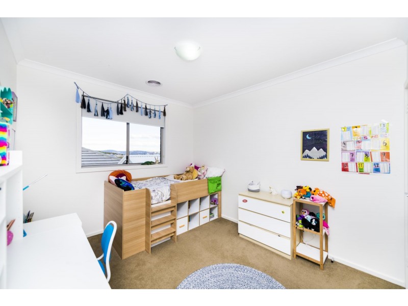 9 Swinney Street, Casey ACT 2913