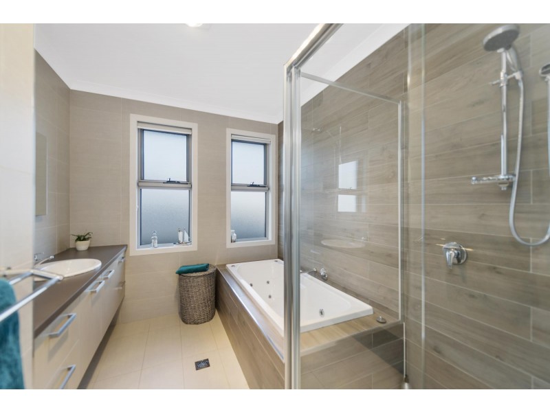 9 Swinney Street, Casey ACT 2913