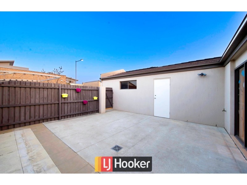 4 Hewett Crescent, Franklin ACT 2913