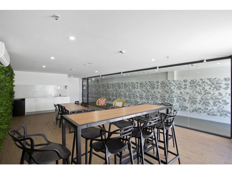 82/1 Anthony Rolfe Avenue, Gungahlin ACT 2912