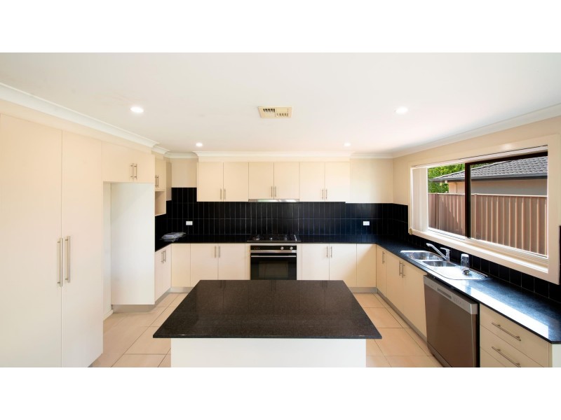 40 Jeanne Young Circuit, Mckellar ACT 2617