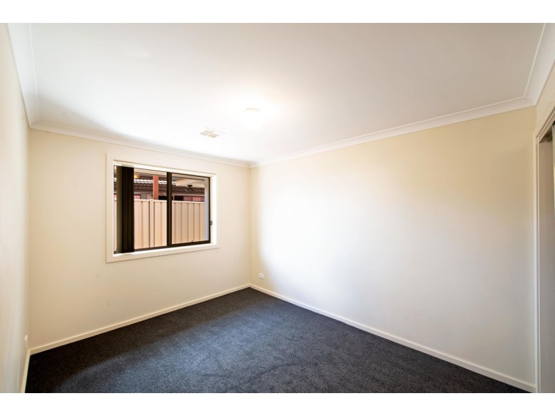 40 Jeanne Young Circuit, Mckellar ACT 2617