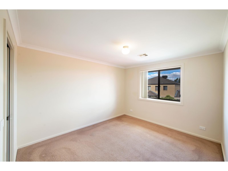 40 Jeanne Young Circuit, Mckellar ACT 2617