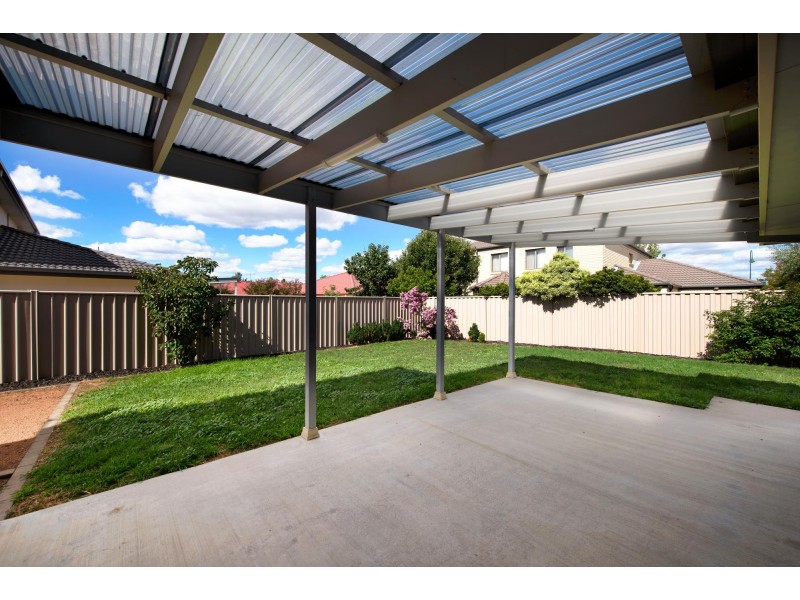 40 Jeanne Young Circuit, Mckellar ACT 2617