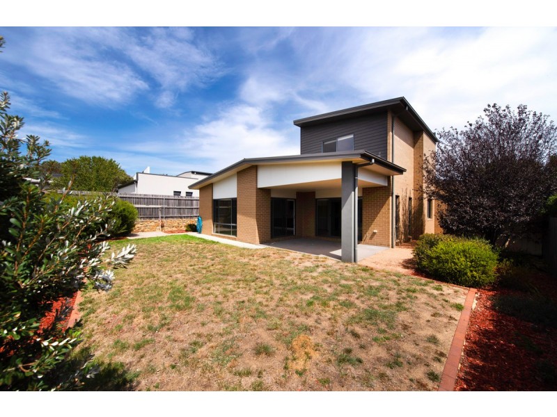 55 Paquita Street, Forde ACT 2914