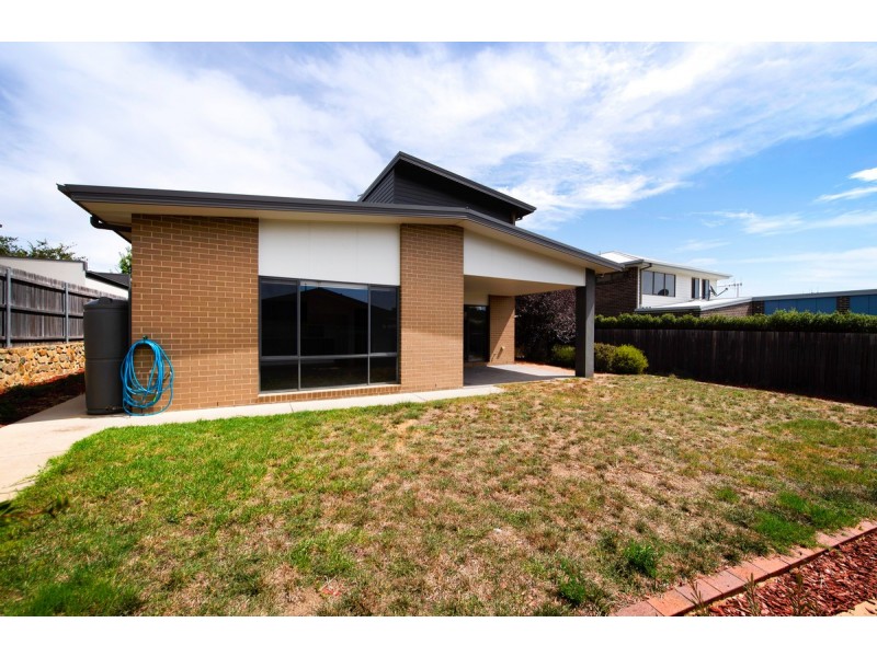 55 Paquita Street, Forde ACT 2914