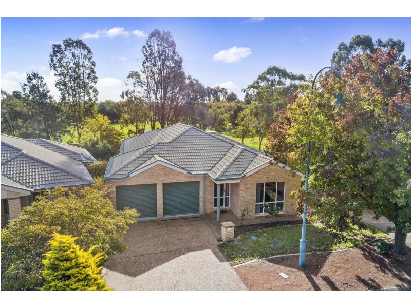 42 Kurrama Close, Ngunnawal ACT 2913