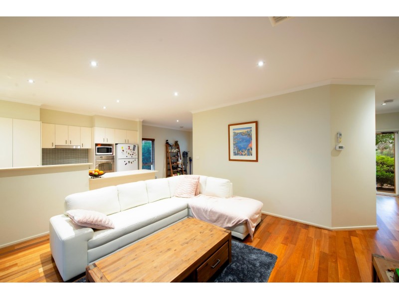 14 Megalong Crescent, Harrison ACT 2914