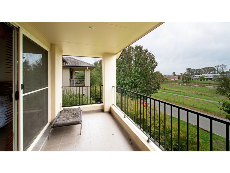 14 Megalong Crescent, Harrison ACT 2914