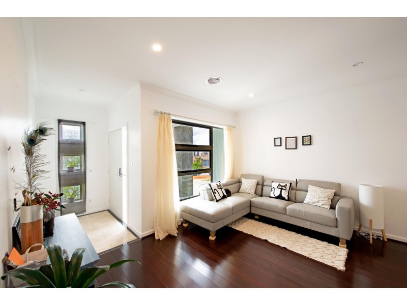 4 Sliprail Street, Lawson ACT 2617
