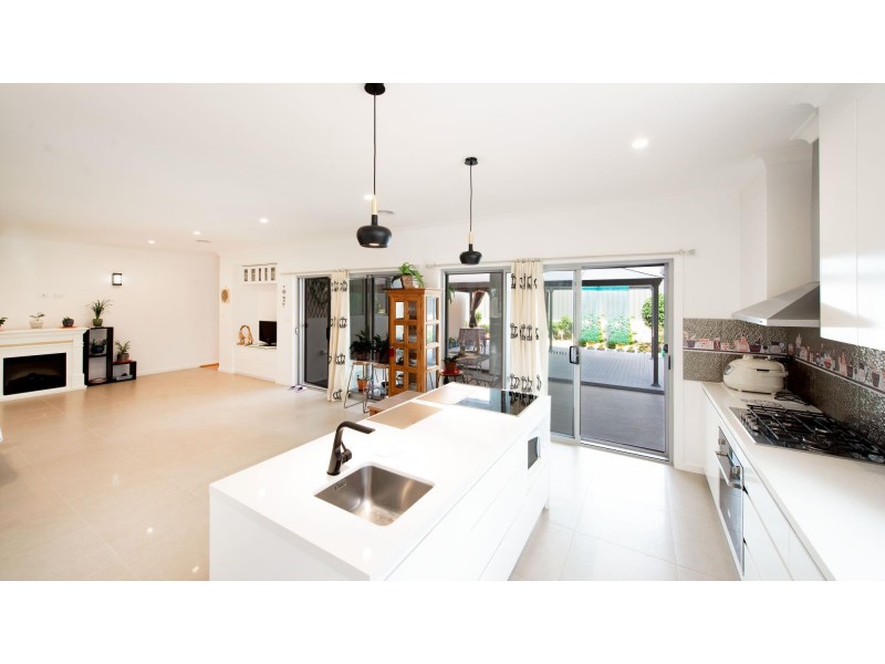 4 Sliprail Street, Lawson ACT 2617
