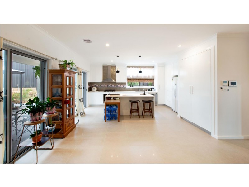 4 Sliprail Street, Lawson ACT 2617