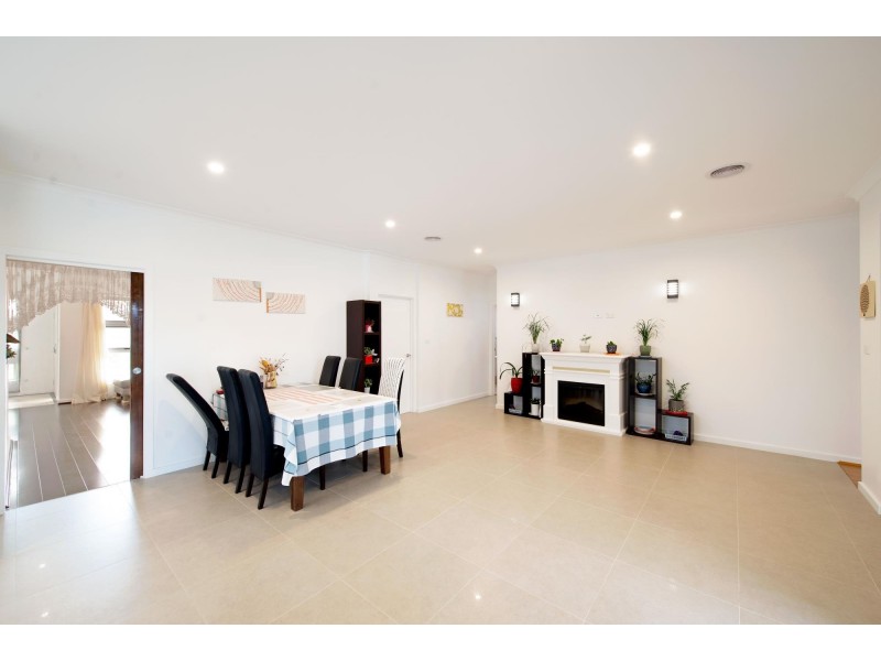 4 Sliprail Street, Lawson ACT 2617