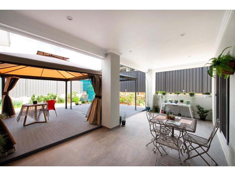 4 Sliprail Street, Lawson ACT 2617