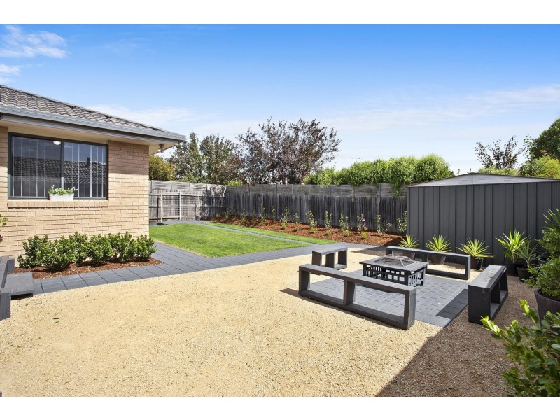 15 Triton Street, Dunlop ACT 2615