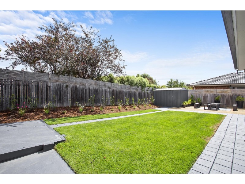 15 Triton Street, Dunlop ACT 2615