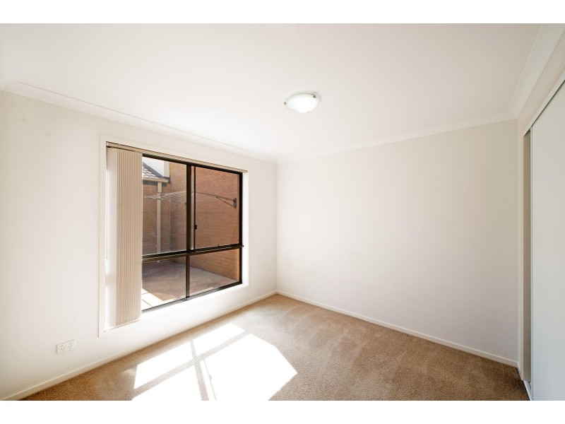 98 Oodgeroo Street, Franklin ACT 2913