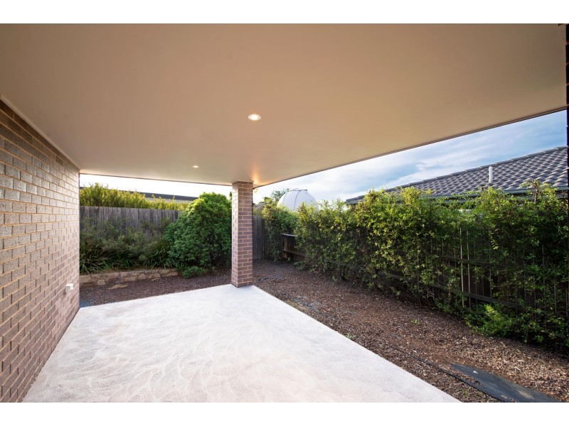 41 Jean MacNamara Street, Macgregor ACT 2615