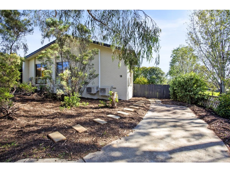 18 Halifax Close, Palmerston ACT 2913