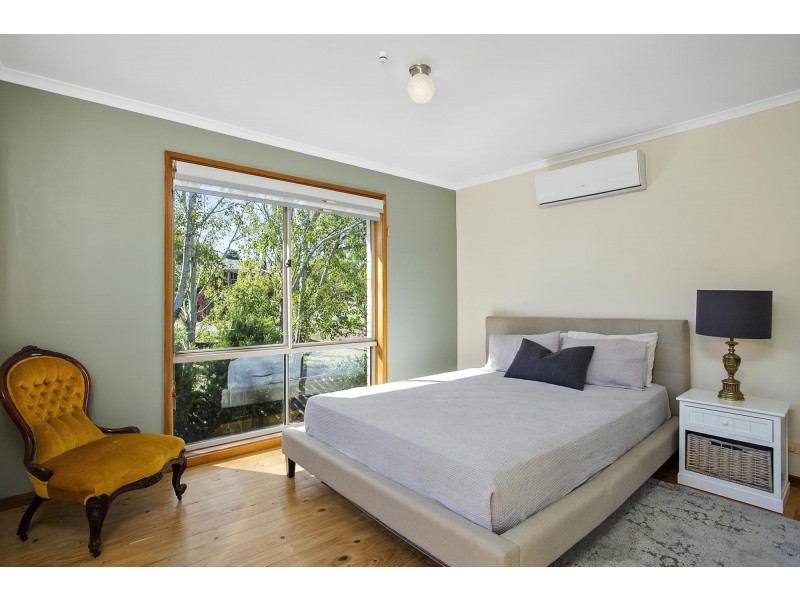 18 Halifax Close, Palmerston ACT 2913