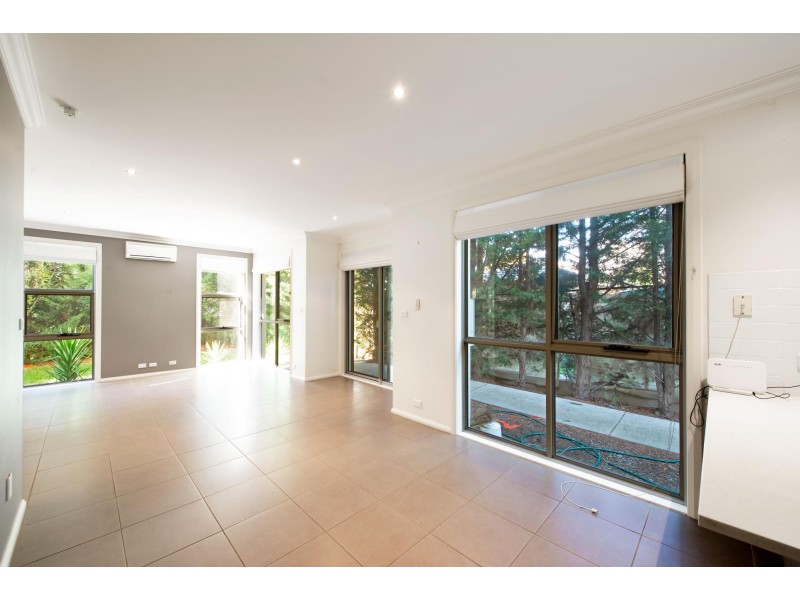 10/6 Webber Crescent, Calwell ACT 2905