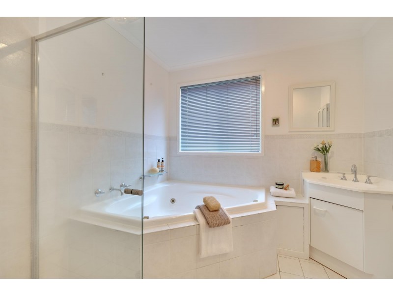 7 Minnta Place, Ngunnawal ACT 2913