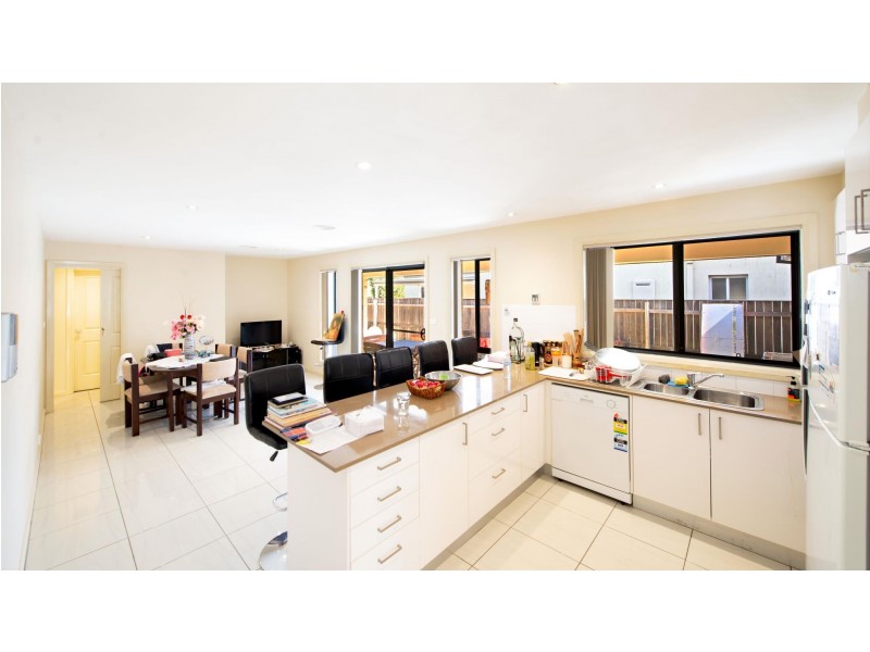 9 Denoon Street, Forde ACT 2914